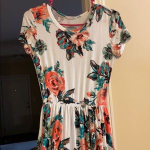 Floral maxi dress[with pockets!!!]